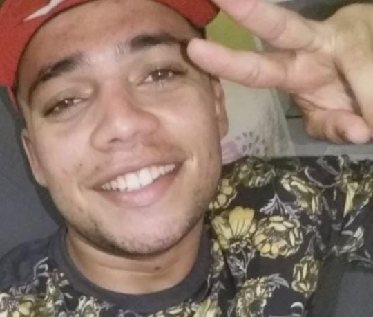 Homem morre após ser arrastado por carreta em Irecê 