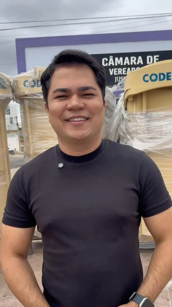 O trabalho não para! Prefeito Tacinho Mendes entrega 50 módulos sanitários na zona rural de Jussara; vídeo