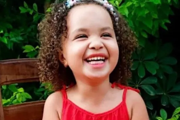 Menina morre afogada em piscina de espaço de lazer em Itaguaçu da Bahia