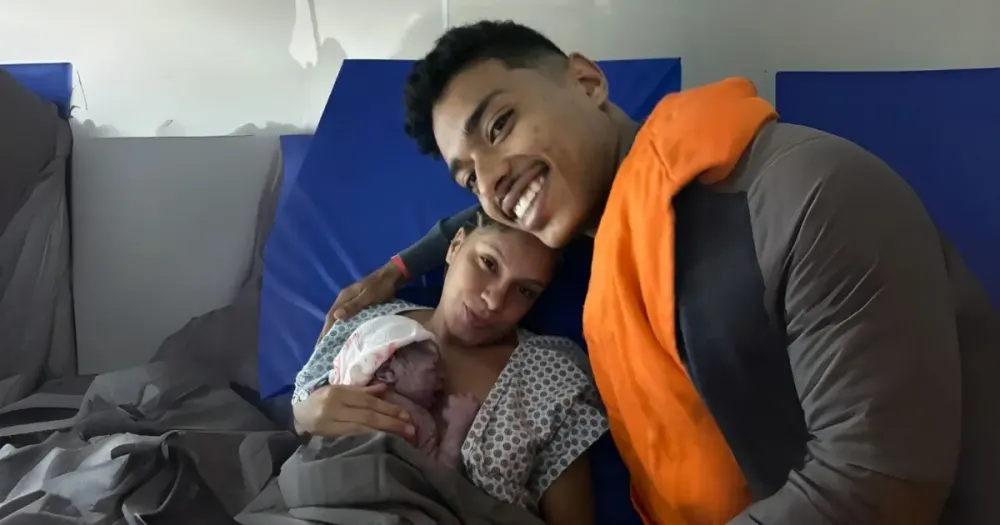 Primeiro bebê de 2025 da rede estadual baiana nasce às 00h02 em maternidade de Salvador