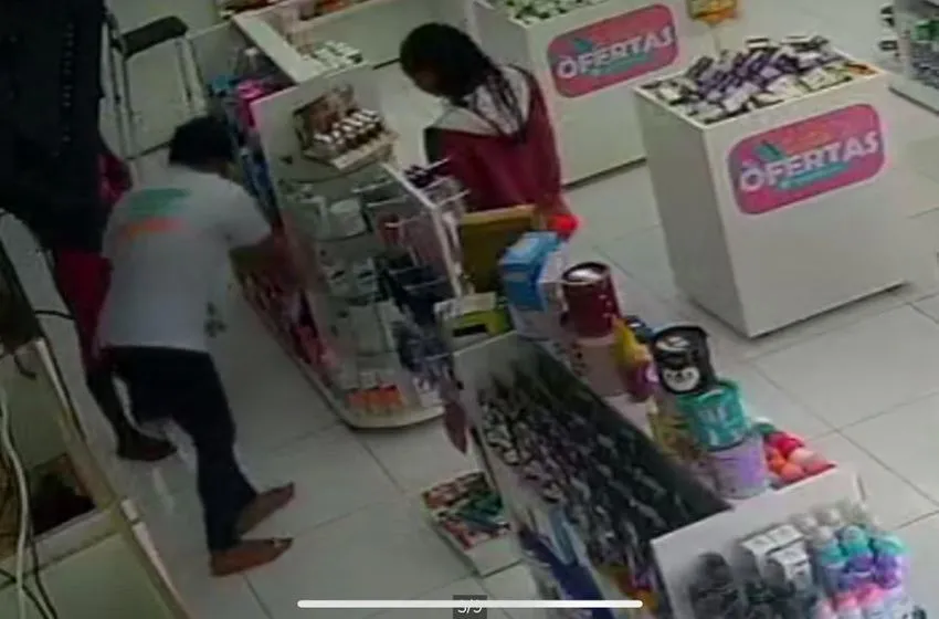 Mulheres tentam furtar farmácia em Irecê, mas são flagradas por câmeras e devolvem produtos 