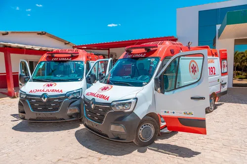 Irecê ganha duas novas ambulâncias e reforça atendimento de emergência do SAMU