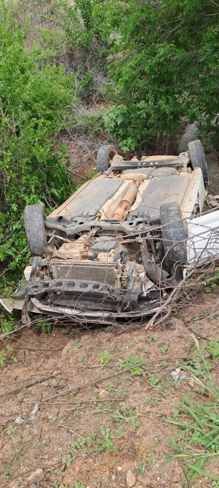 Vereador de Lapão capota carro ao retornar de Irecê 