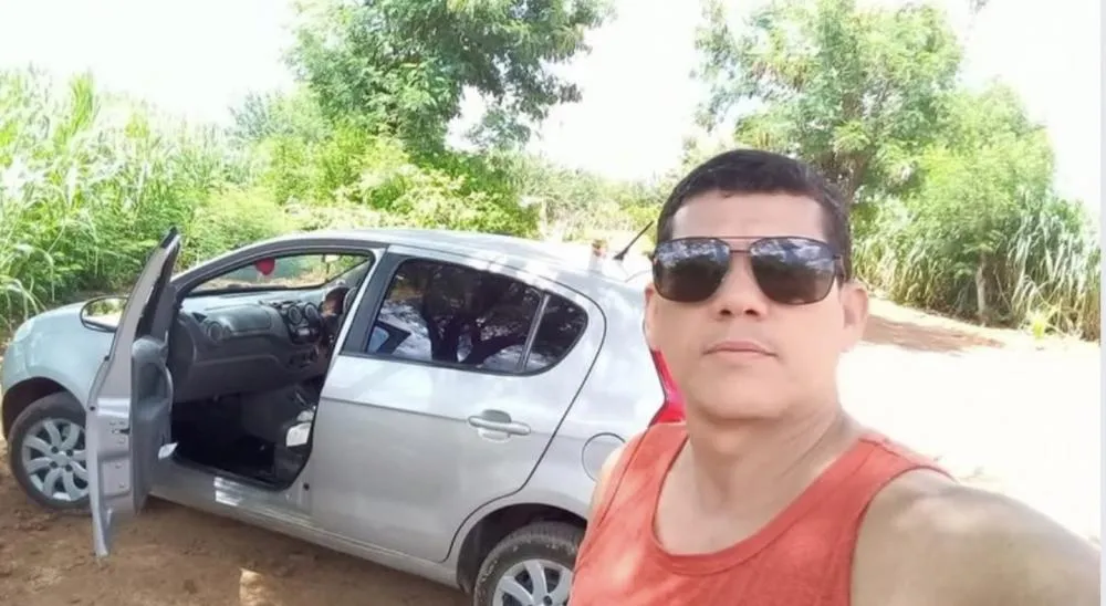 Homem tem casa invadida e é executado em Xique-Xique 