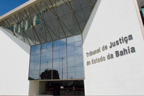 Tribunal de Justiça da Bahia afasta três juízes investigados por corrupção e agiotagem