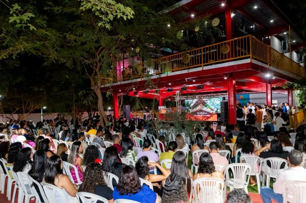 Irecê inaugura Biblioteca Cecília Meireles e entrega reforma da Escola Parque