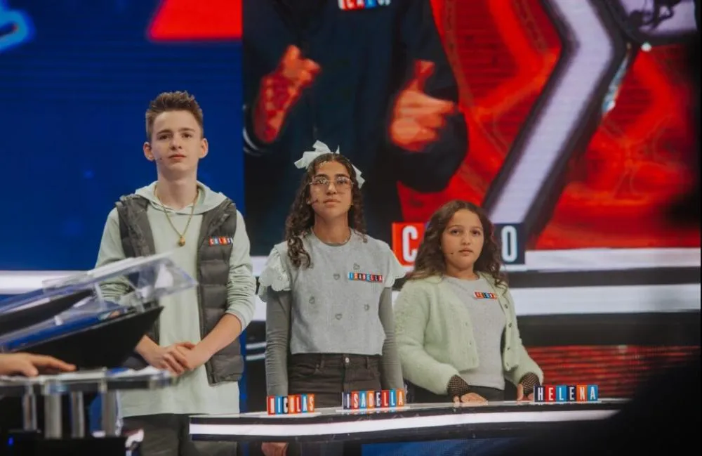 Irecê na Globo: Estudante Isabela Mendes brilha e está na final do “Pequenos Gênios” com Luciano Huck!