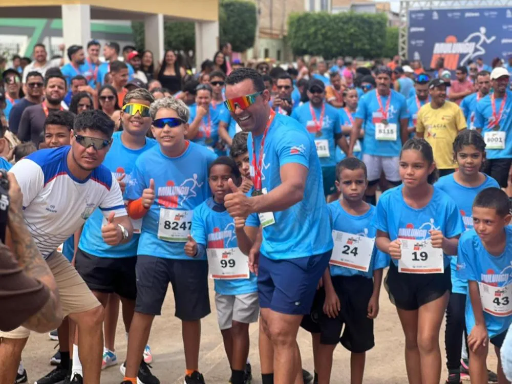 Prefeito Acácio Teles participa do Mulungu Run, evento histórico que reuniu mais de 500 esportistas e contou com modalidade infantil